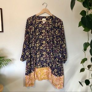 Flowy kimono style coverup